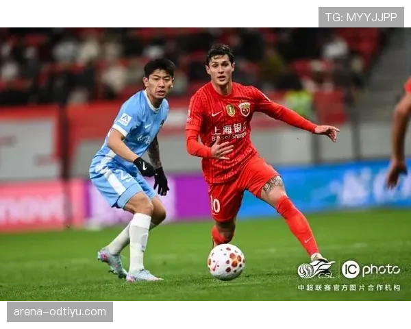 上海海港近况受考验，联赛表现显现起伏，后防线短板频现关键场次